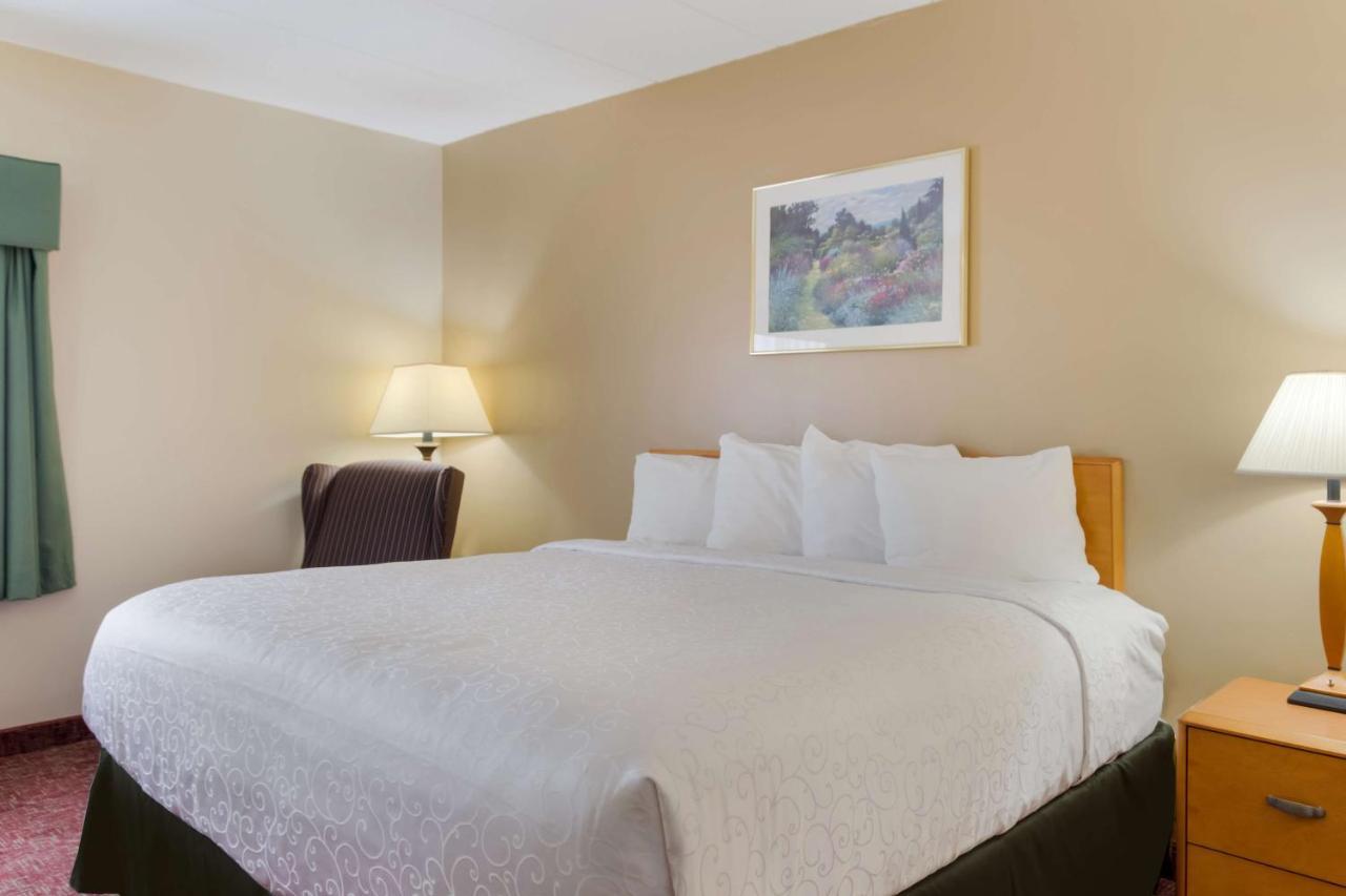 All Seasons Inn & Suites Smithfield Kültér fotó