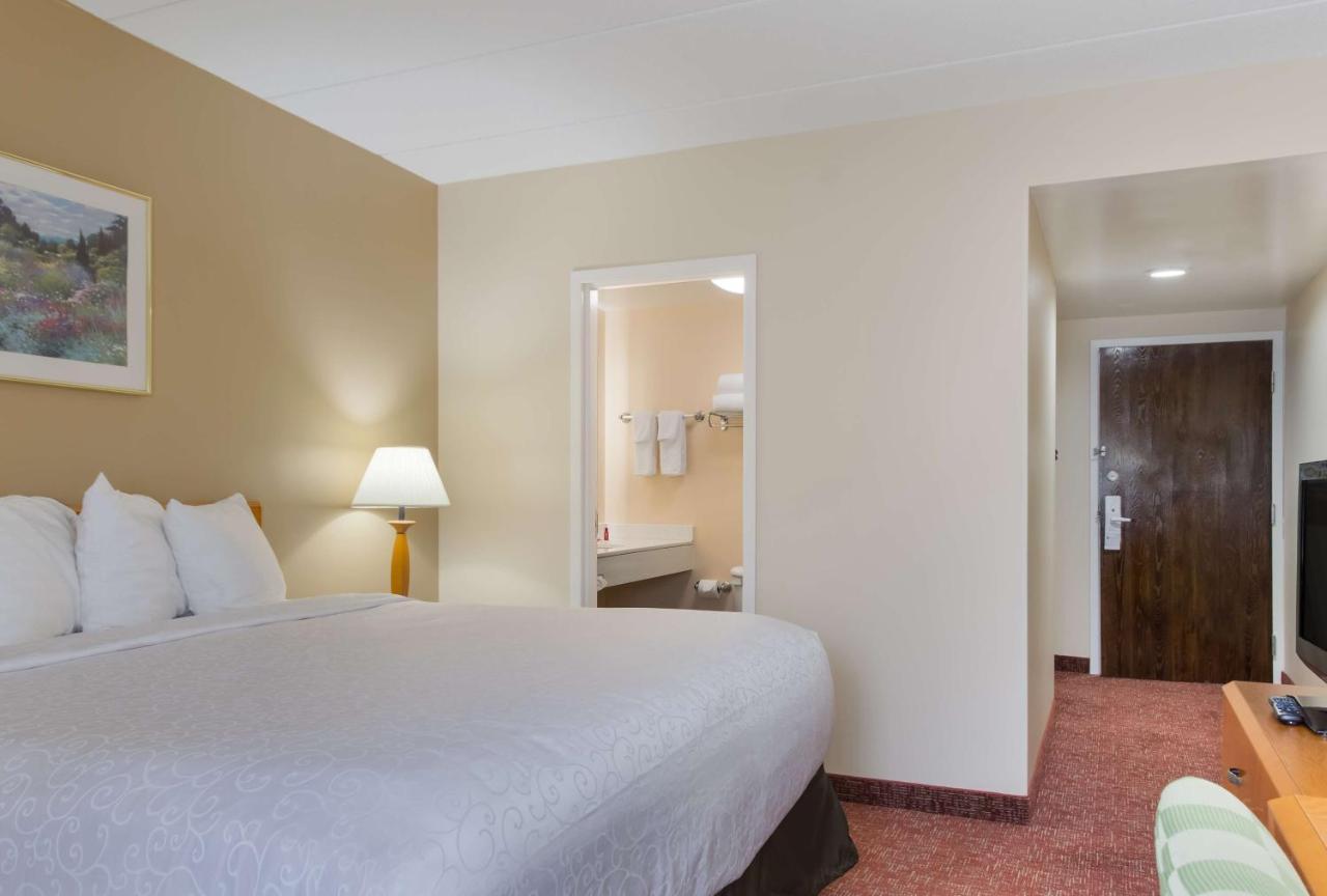 All Seasons Inn & Suites Smithfield Kültér fotó